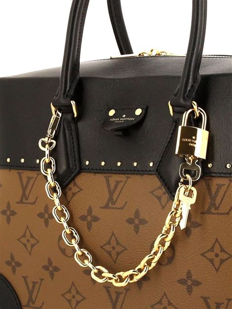 borsa louis vuitton vecchie|farfetch louis vuitton.